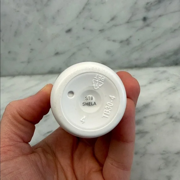 ILIA Super Serum Skin Tint Shela ST8 - Picture 3 of 3